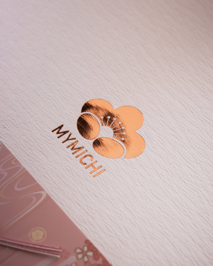 MYMICHI 櫻花墊 [日系精緻禮盒套組] 🌸 安全收納、全面守護，廚房鍋具的完美守護者 | 無雙酚A (BPA-Free)， 通過SGS認證及FDA標準，食品級安全與耐用可靠